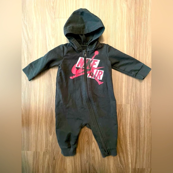 Jordan Nike Air Baby Black and Red Footies One Piece with Hood size 6M